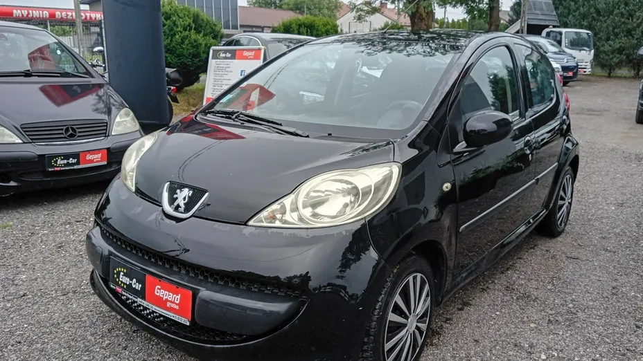 PEUGEOT 107 -