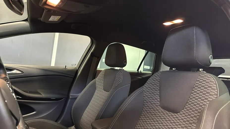 OPEL Astra -