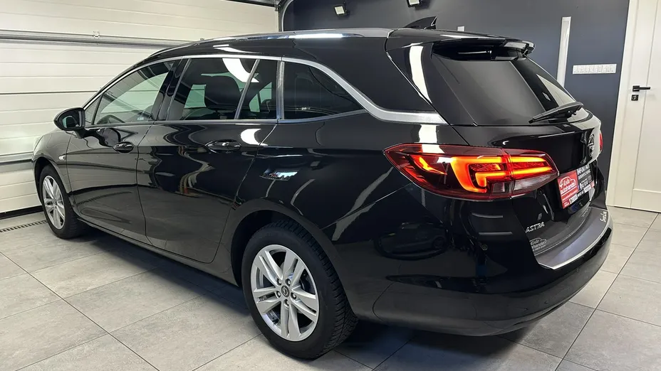 OPEL Astra -