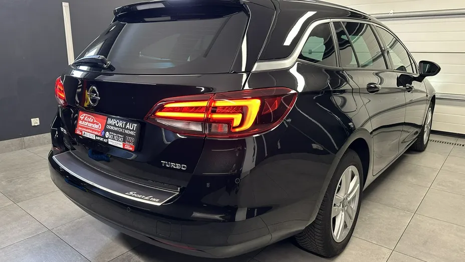 OPEL Astra -