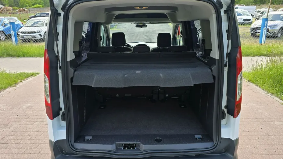 FORD Tourneo Connect -
