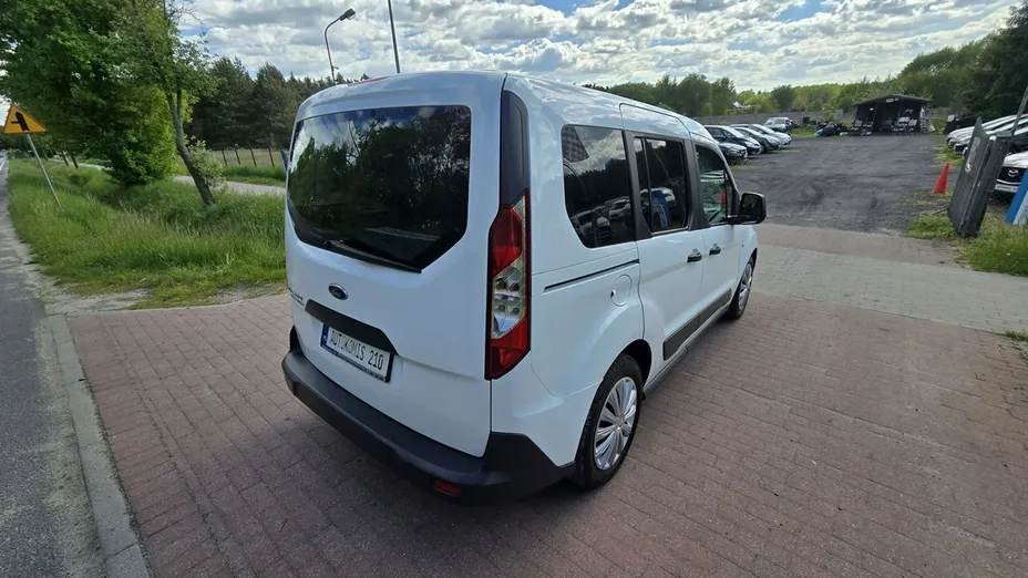 FORD Tourneo Connect -