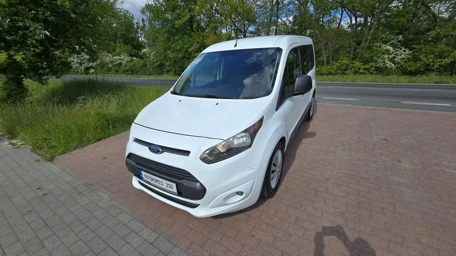 FORD Tourneo Connect -