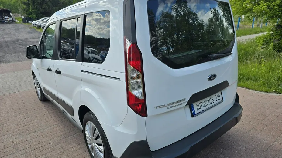 FORD Tourneo Connect -