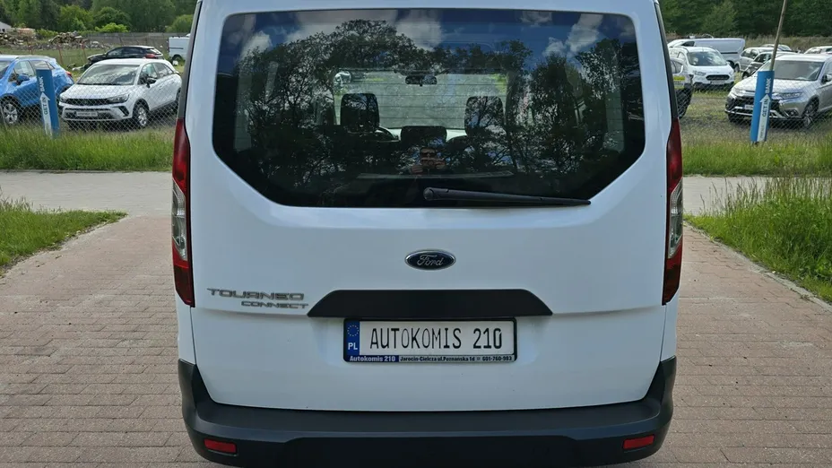 FORD Tourneo Connect -