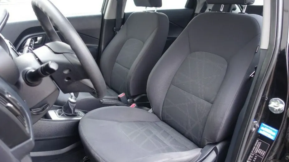 KIA Rio -