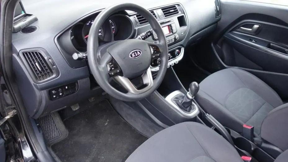KIA Rio -