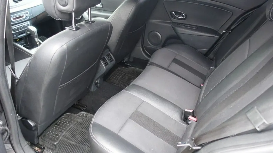 RENAULT Fluence -