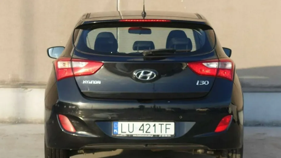 HYUNDAI i30 -