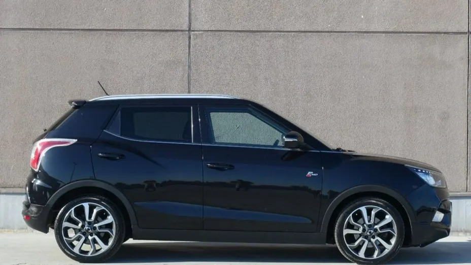 KGM / SSANGYONG Tivoli -