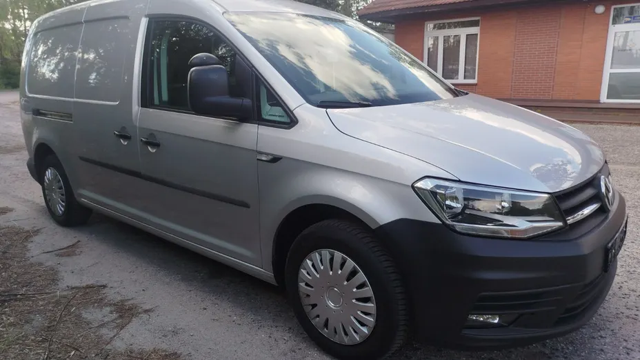VOLKSWAGEN Caddy -