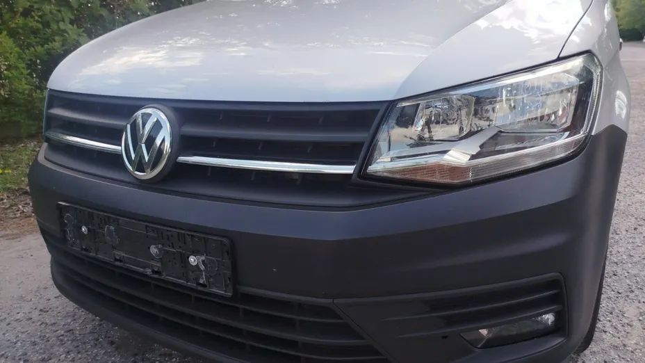 VOLKSWAGEN Caddy -