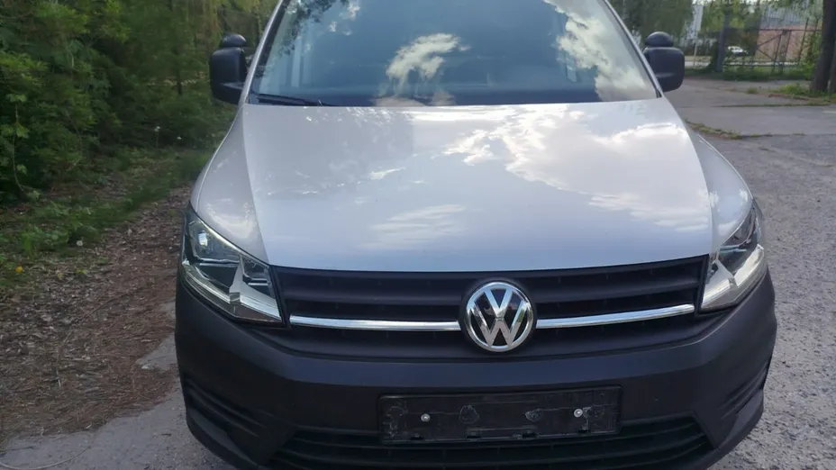 VOLKSWAGEN Caddy -