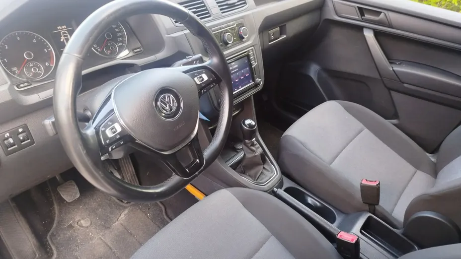 VOLKSWAGEN Caddy -
