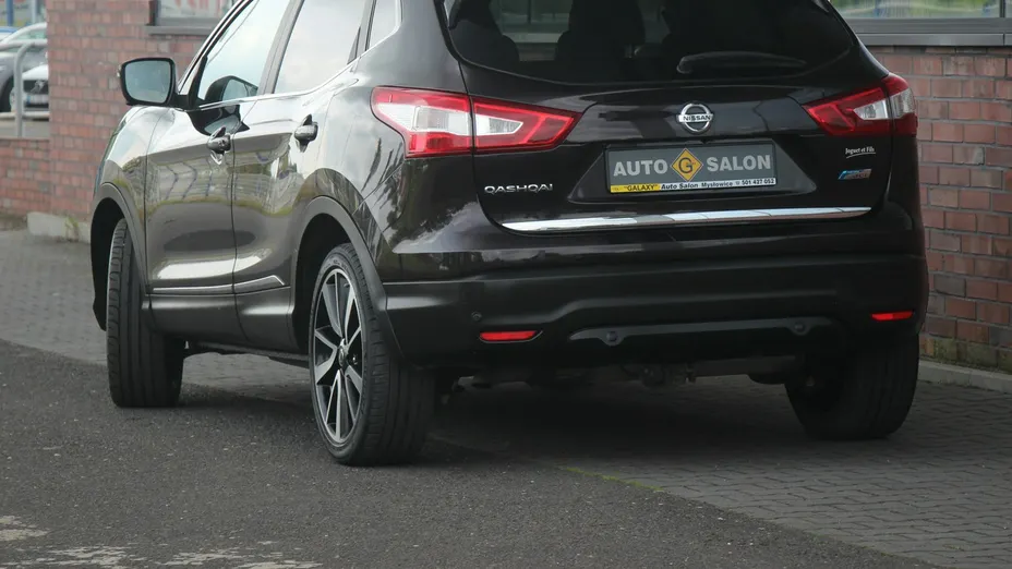NISSAN Qashqai -