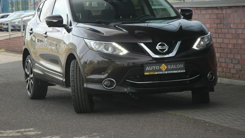 NISSAN Qashqai -