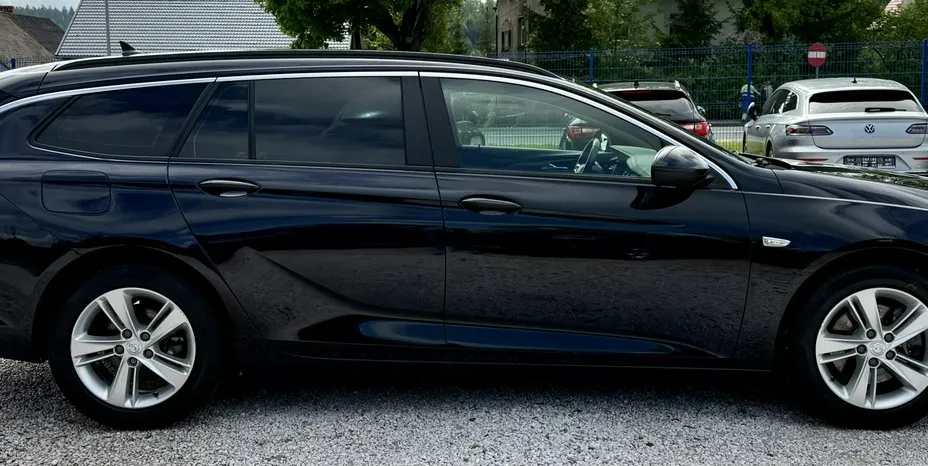 OPEL Insignia -
