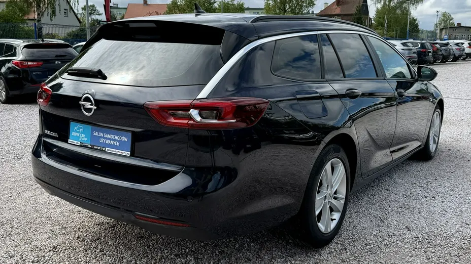 OPEL Insignia -