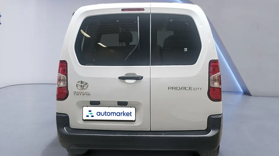 TOYOTA Proace City Proace City 1.5 D-4D Long 2,3t Active (bryg.)