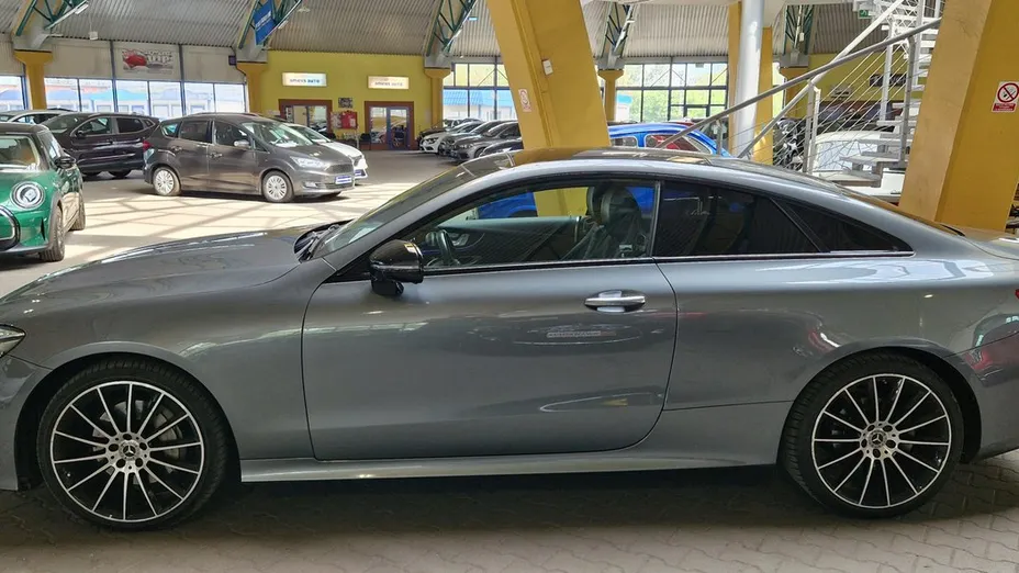 MERCEDES-BENZ E Klasa -