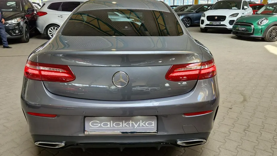 MERCEDES-BENZ E Klasa -