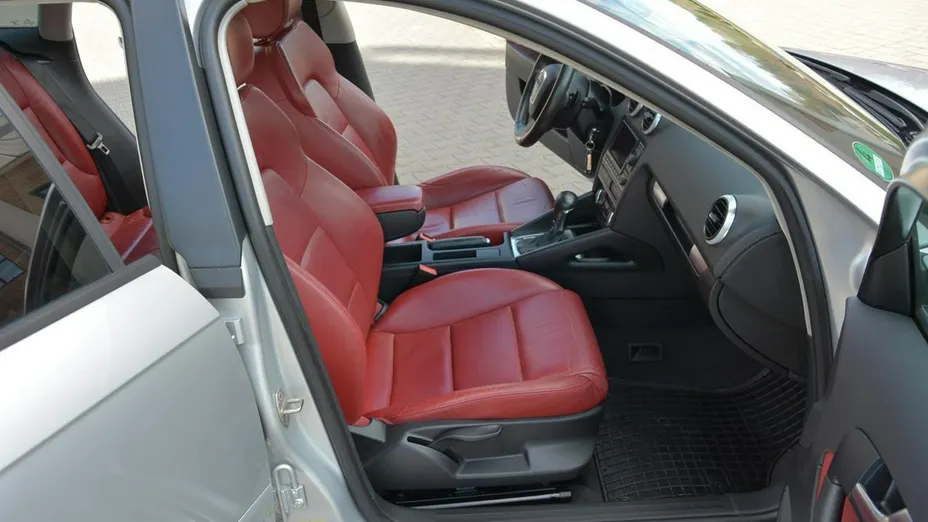 AUDI A3 -