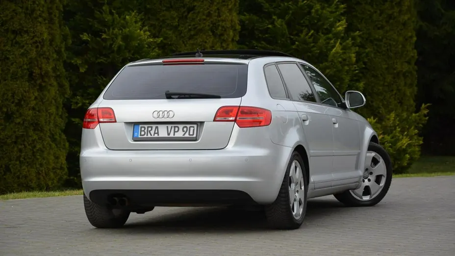 AUDI A3 -