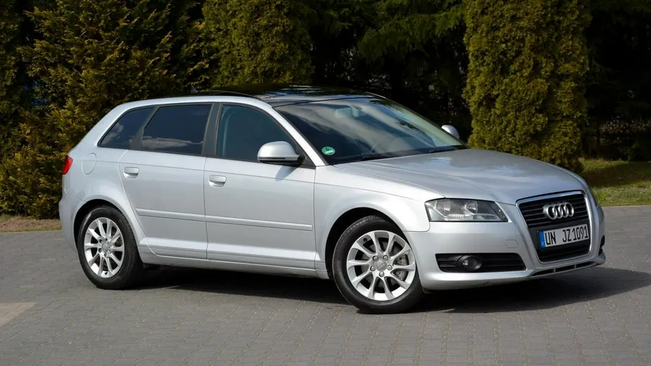 AUDI A3 -