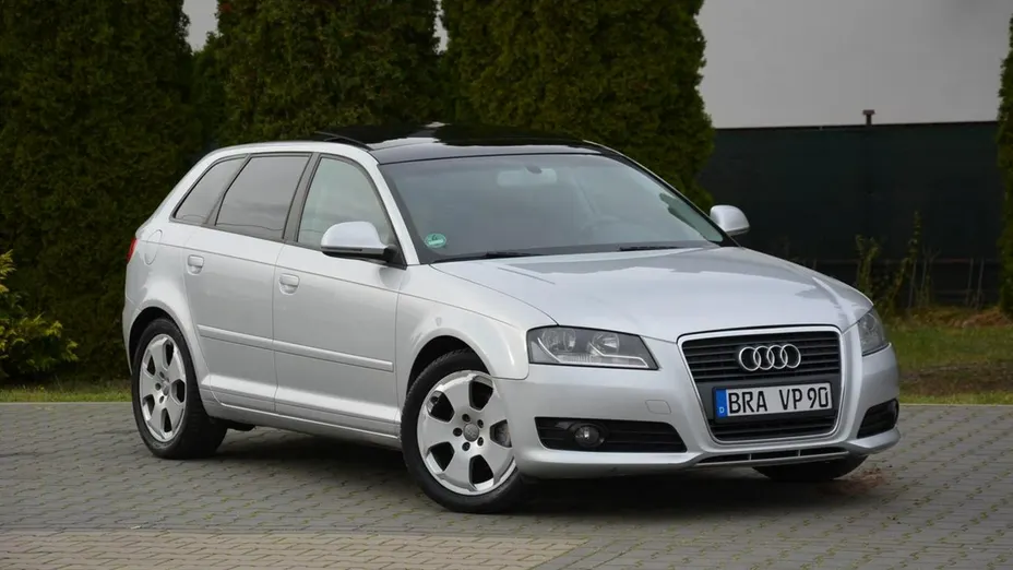 AUDI A3 -