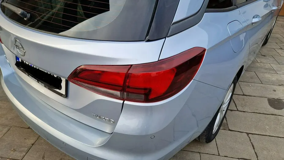 OPEL Astra -