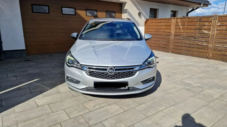 OPEL Astra -