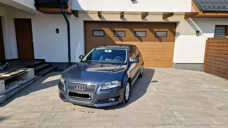 AUDI A3 -