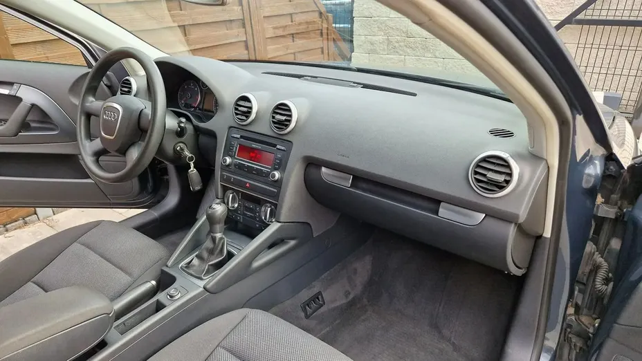 AUDI A3 -