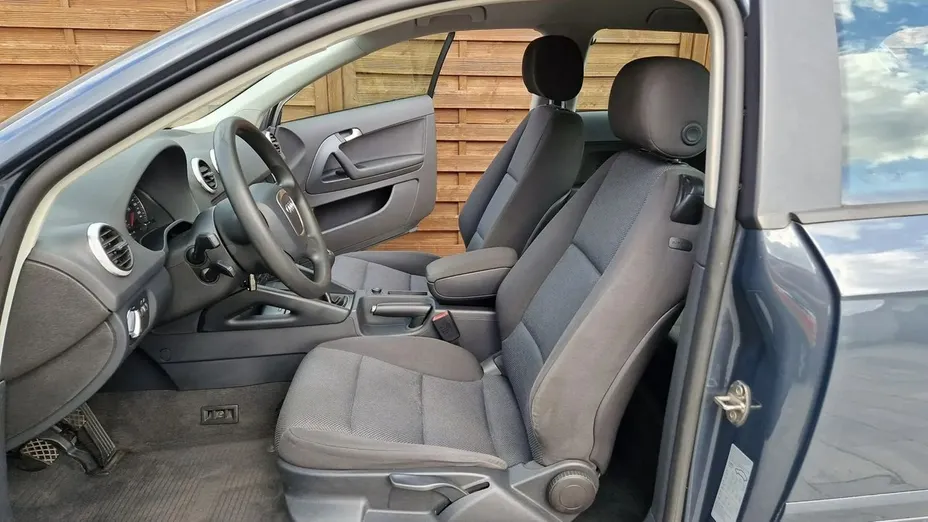 AUDI A3 -