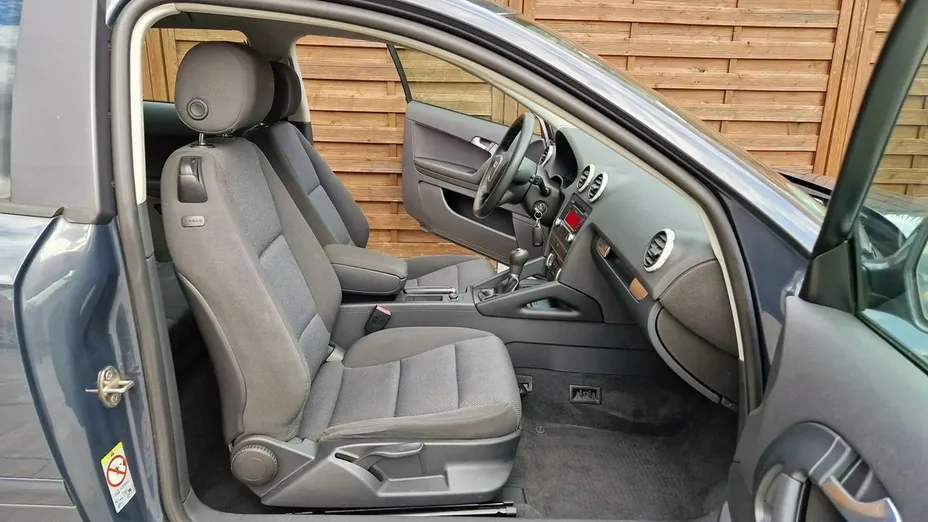AUDI A3 -