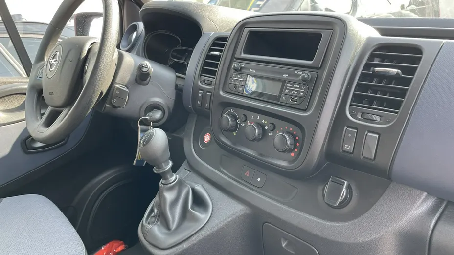 OPEL Vivaro -