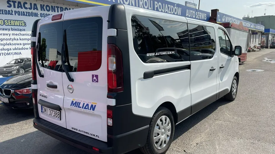 OPEL Vivaro -