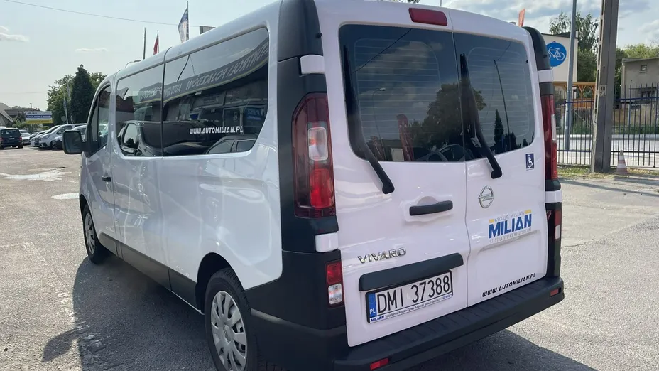 OPEL Vivaro -