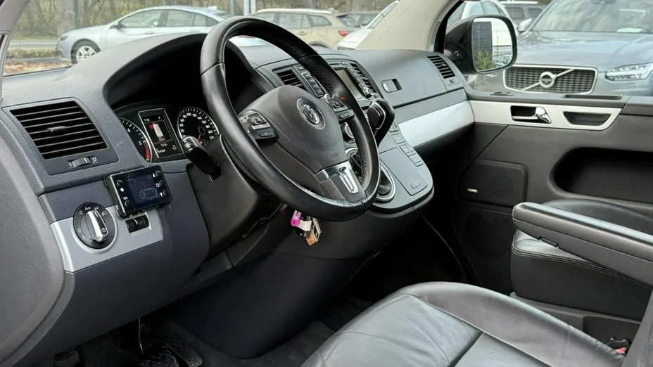 VOLKSWAGEN Multivan Multivan 2.0 TDI L1 Highline 4Motion