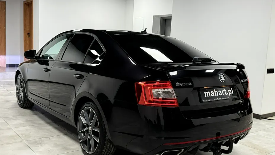 SKODA Octavia -