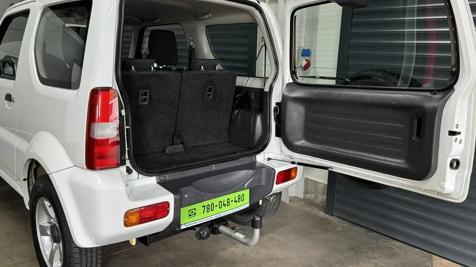 SUZUKI Jimny -