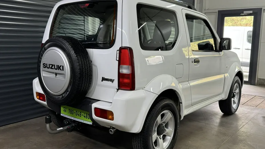 SUZUKI Jimny -