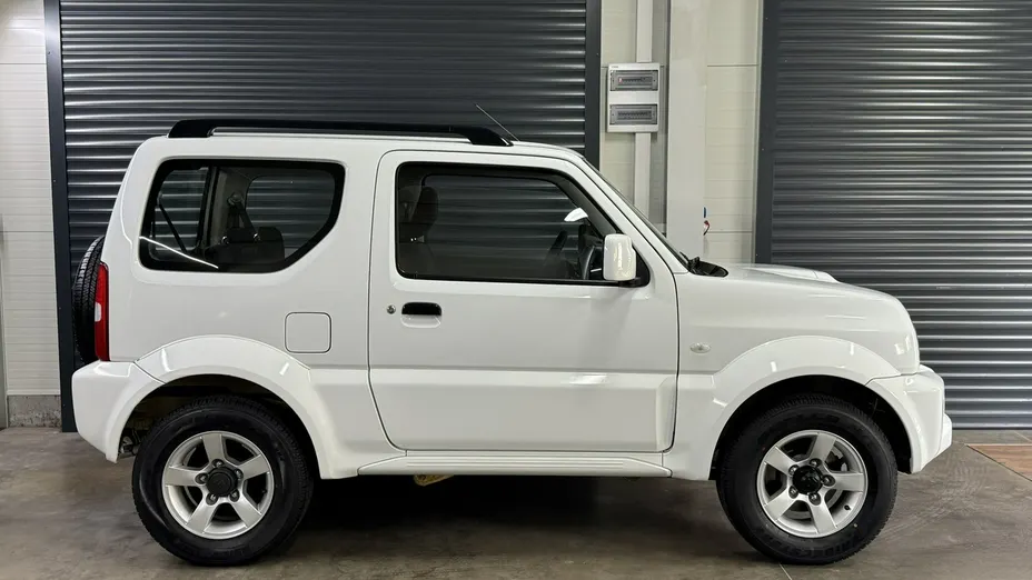 SUZUKI Jimny -
