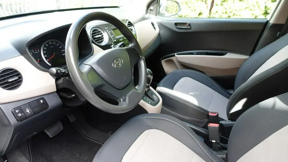 HYUNDAI i10 -