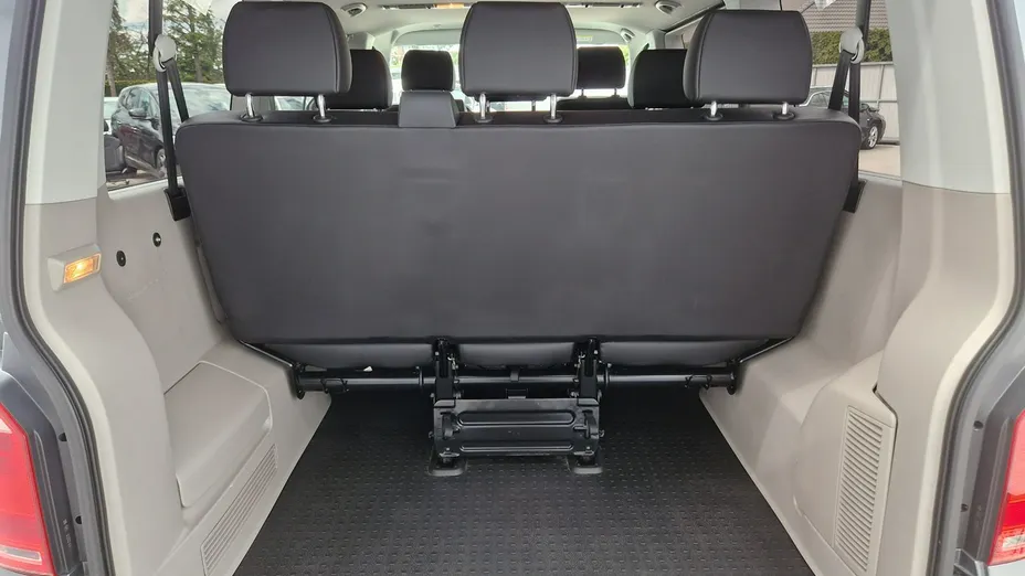 VOLKSWAGEN Caravelle -