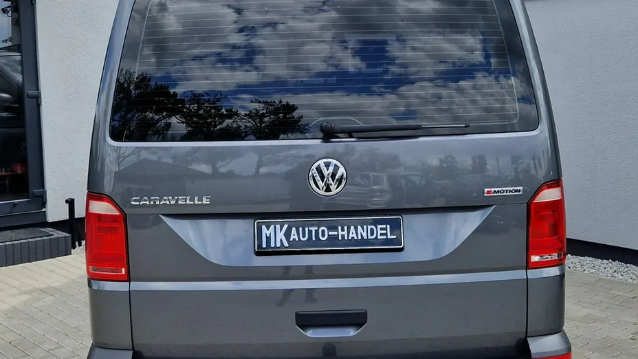 VOLKSWAGEN Caravelle -