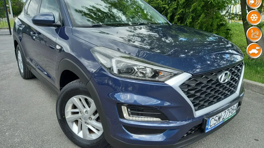 HYUNDAI Tucson -