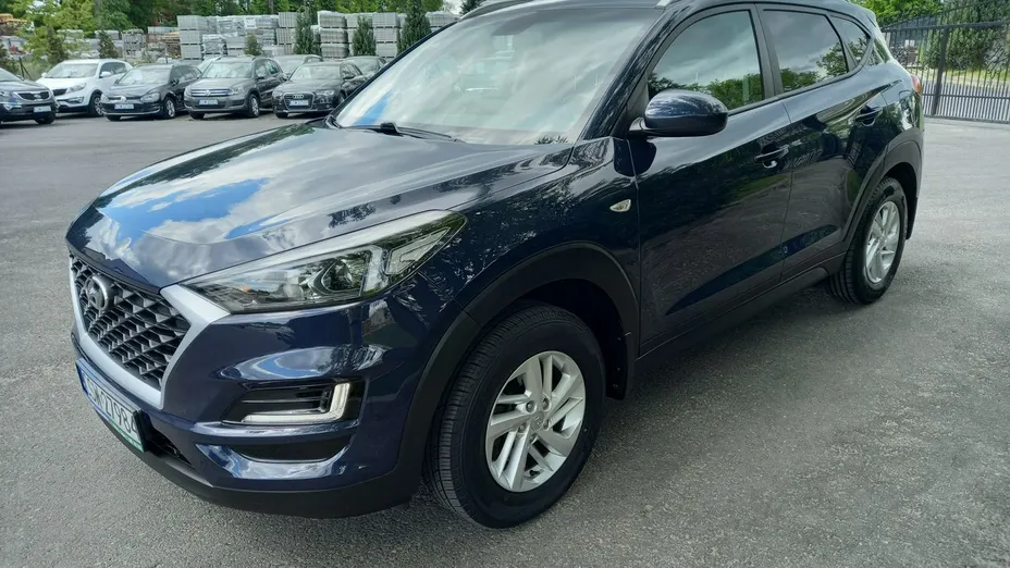 HYUNDAI Tucson -
