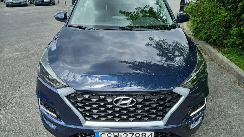 HYUNDAI Tucson -