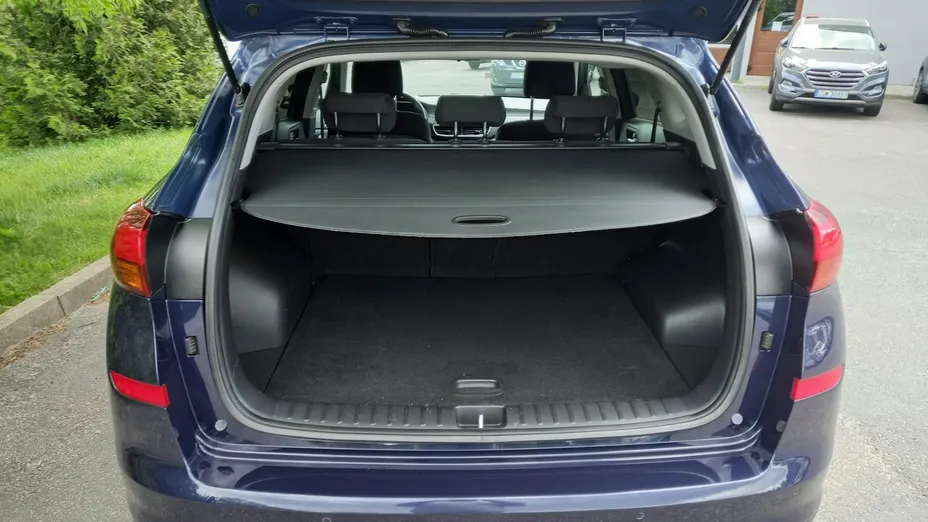 HYUNDAI Tucson -
